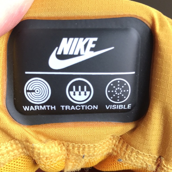 Nike - Picture 10 of 16